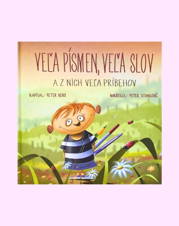 A, B, C, D, E, ... Objavte svet písmen a slov s knižkou, ktorá zábavnou formou učí deti prvé písmenká a slová. Každé písmenko tu má svoju krátku, vtipnú básničku, ku ktorej patria farebné a hravé ilustrácie. Knižka obsahuje 29 veselých príbehov, ktoré deti nielen rozosmejú, ale aj podporia ich čitateľské a jazykové schopnosti. Najprísnejšími recenzentmi boli deti z prvých tried a všetci potvrdili, že táto knižka baví! Perfektná na spoločné čítanie aj samostatné objavovanie. Poteší deti v škôlkách, prváčikov aj staršie deti, ktoré sa rady zabavia a učia hrou.